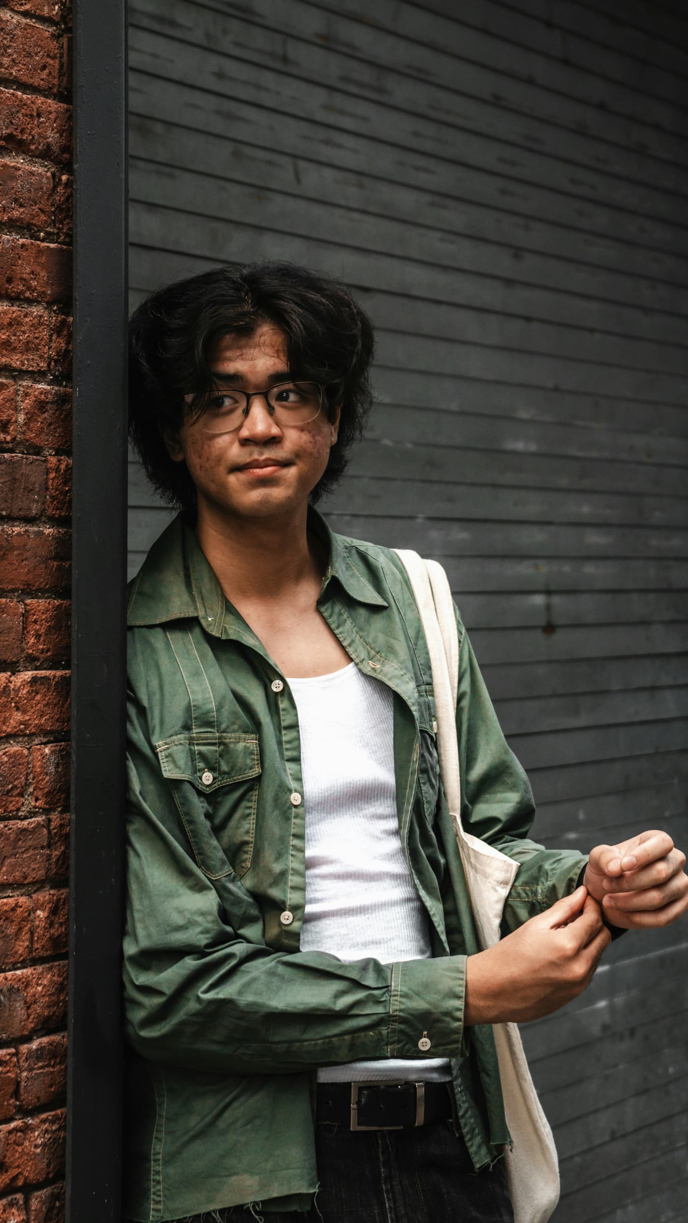 Theo Hayes companion portrait